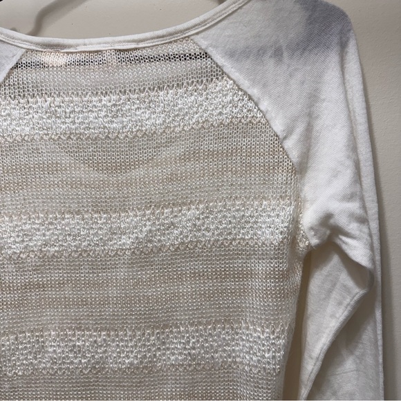 Miss Me Loose Crochet Sheer Sweater Cream Color Long Sleeve V Neck Medium - Picture 7 of 13